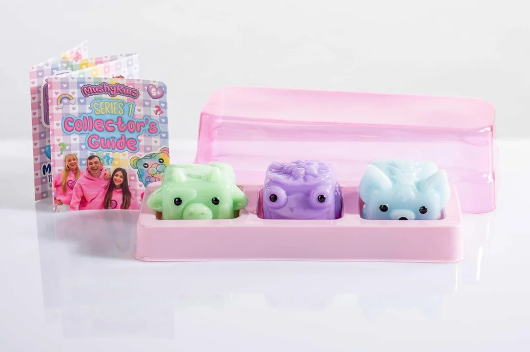 playmatterstoys-1962474