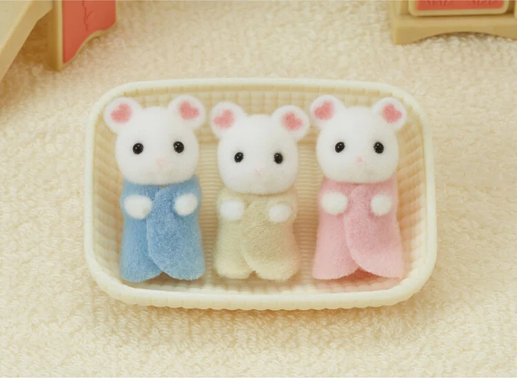 playmatterstoys-1967172